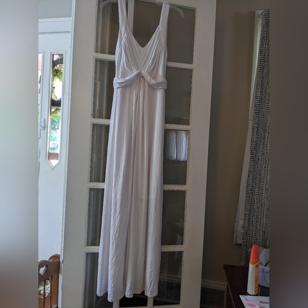 White maternity dress